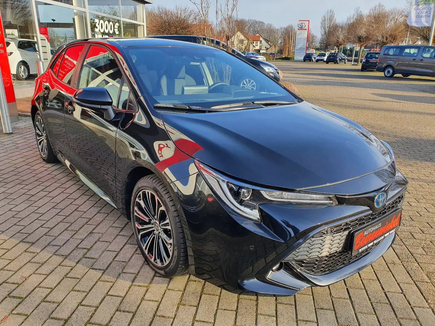 Toyota Corolla 1,8 Hybrid Team Deutschland *Navi* Schwarz - 2