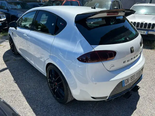 Seat Leon view 2