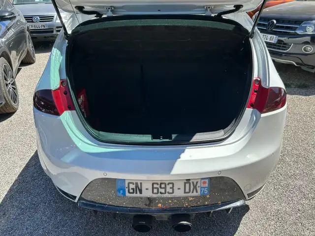 Seat Leon view 11
