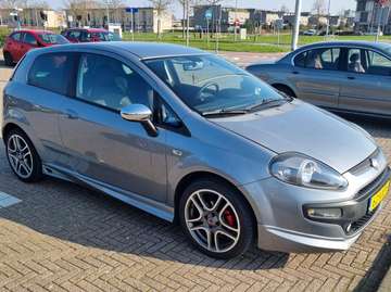 Punto 1.4 Racing