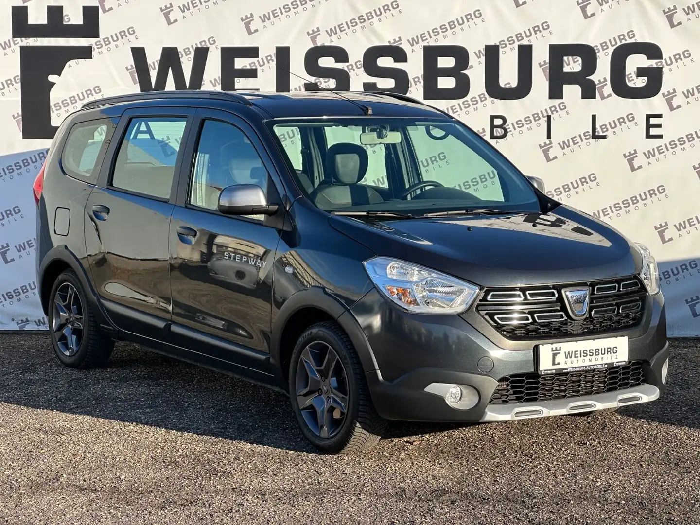 Dacia Lodgy Stepway Celebration NAVI*SHZ*AHK*1.HD Grau - 1
