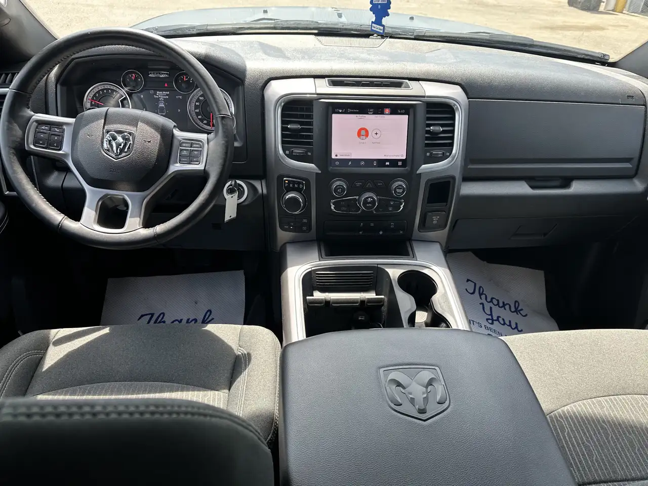 RAM 1500 снимка RAM 1500