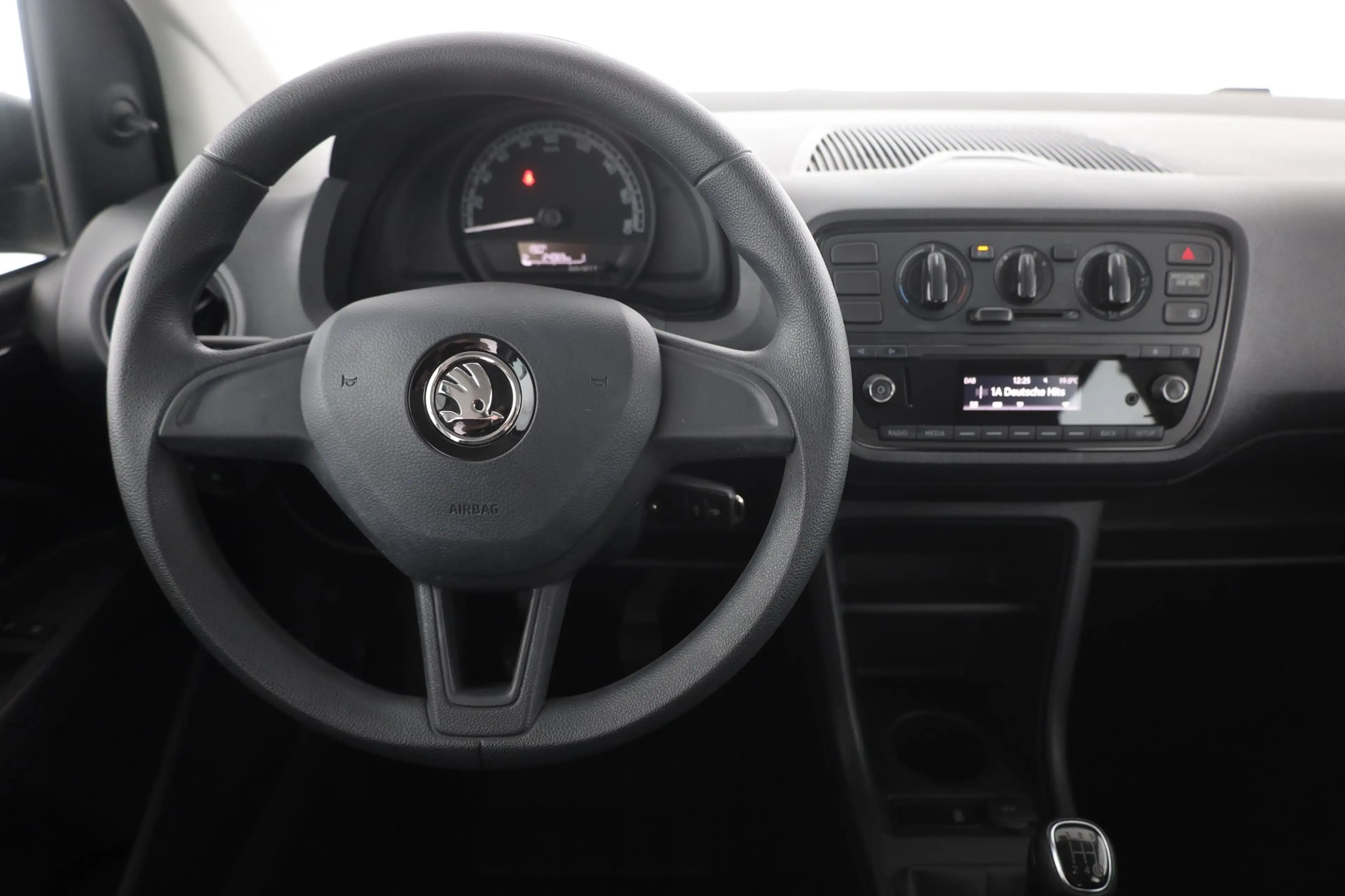 Skoda Citigo 1.0 MPI Active DAB Klima USB — photo 10