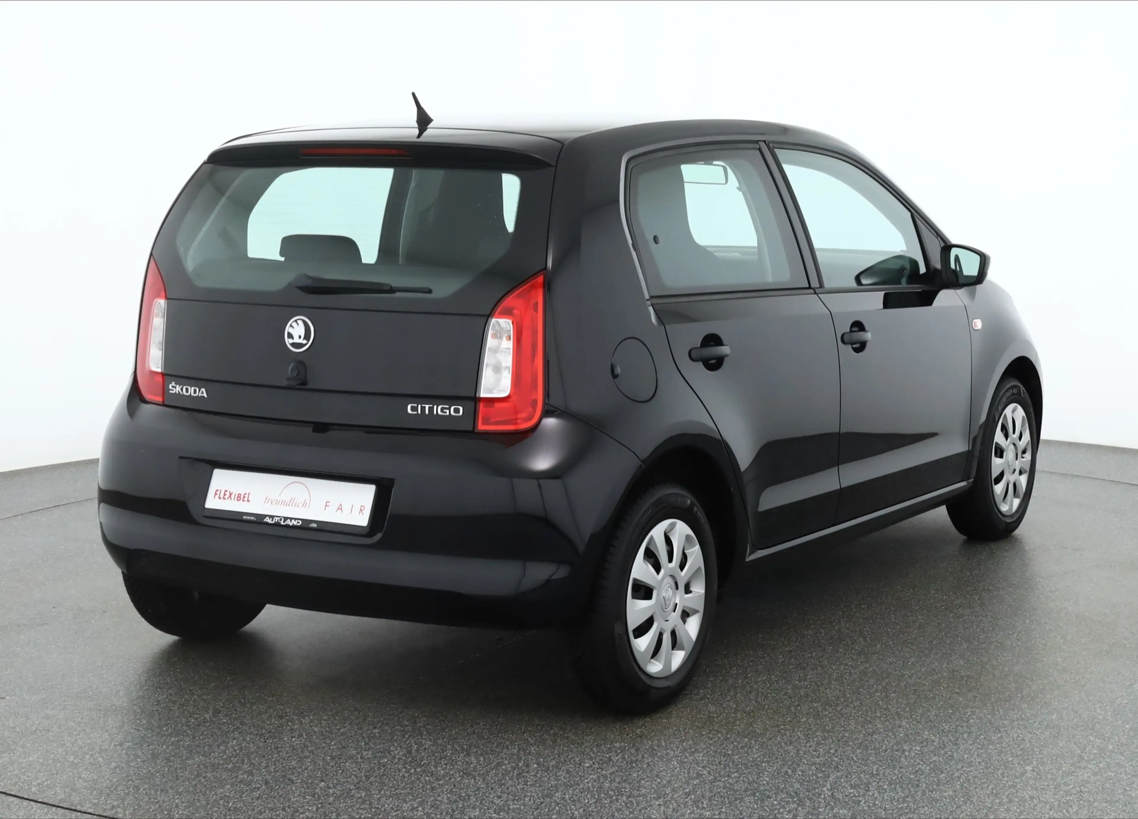 Skoda Citigo 1.0 MPI Active DAB Klima USB — photo 5