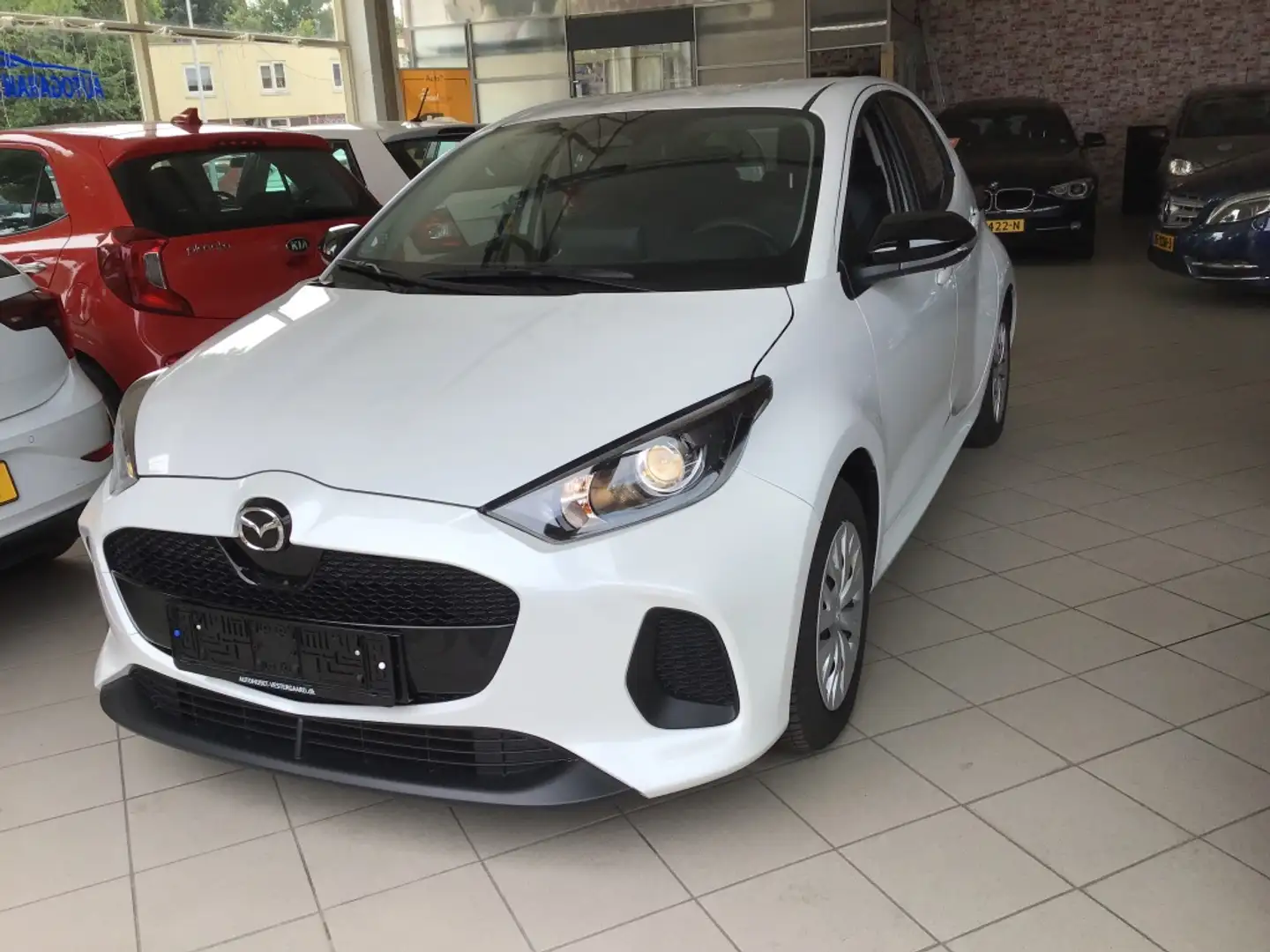 Mazda 2 Hybrid 1.5 Centre-line Blanco - 2