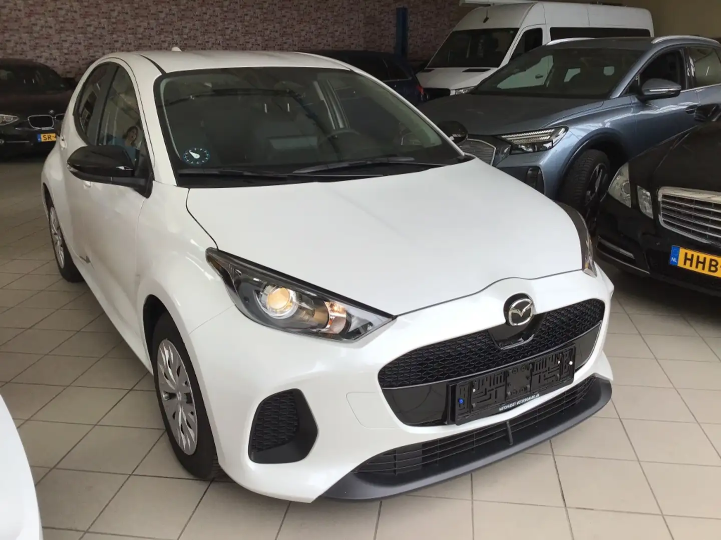 Mazda 2 Hybrid 1.5 Centre-line Blanco - 1