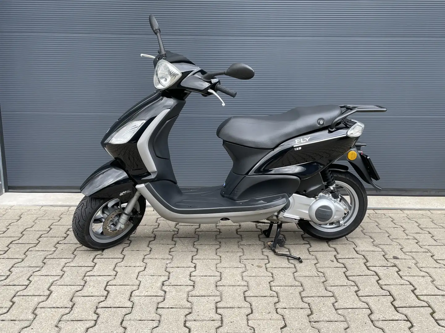 Piaggio Fly 125 - 1