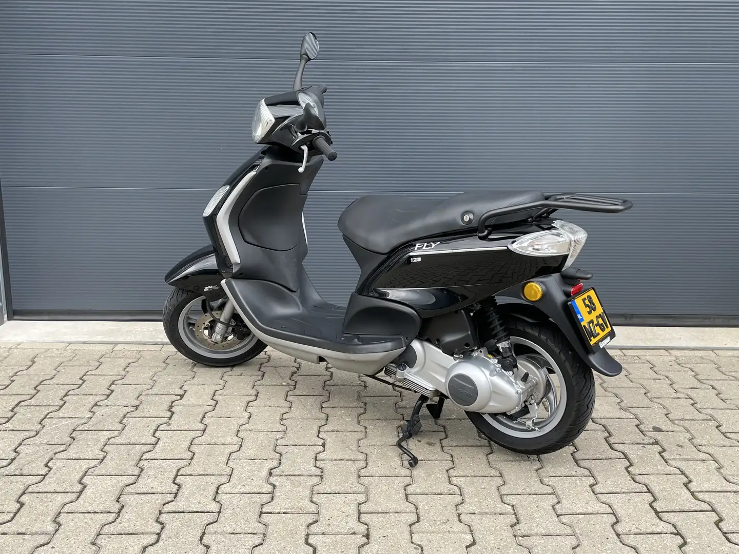 Piaggio Fly 125 - 2