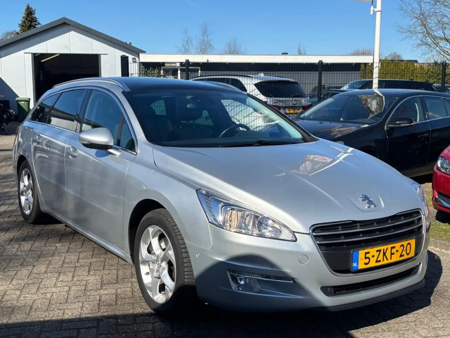Peugeot 508 SW 1.6 Style 2014 Panoramadak Grijs Gris - 2