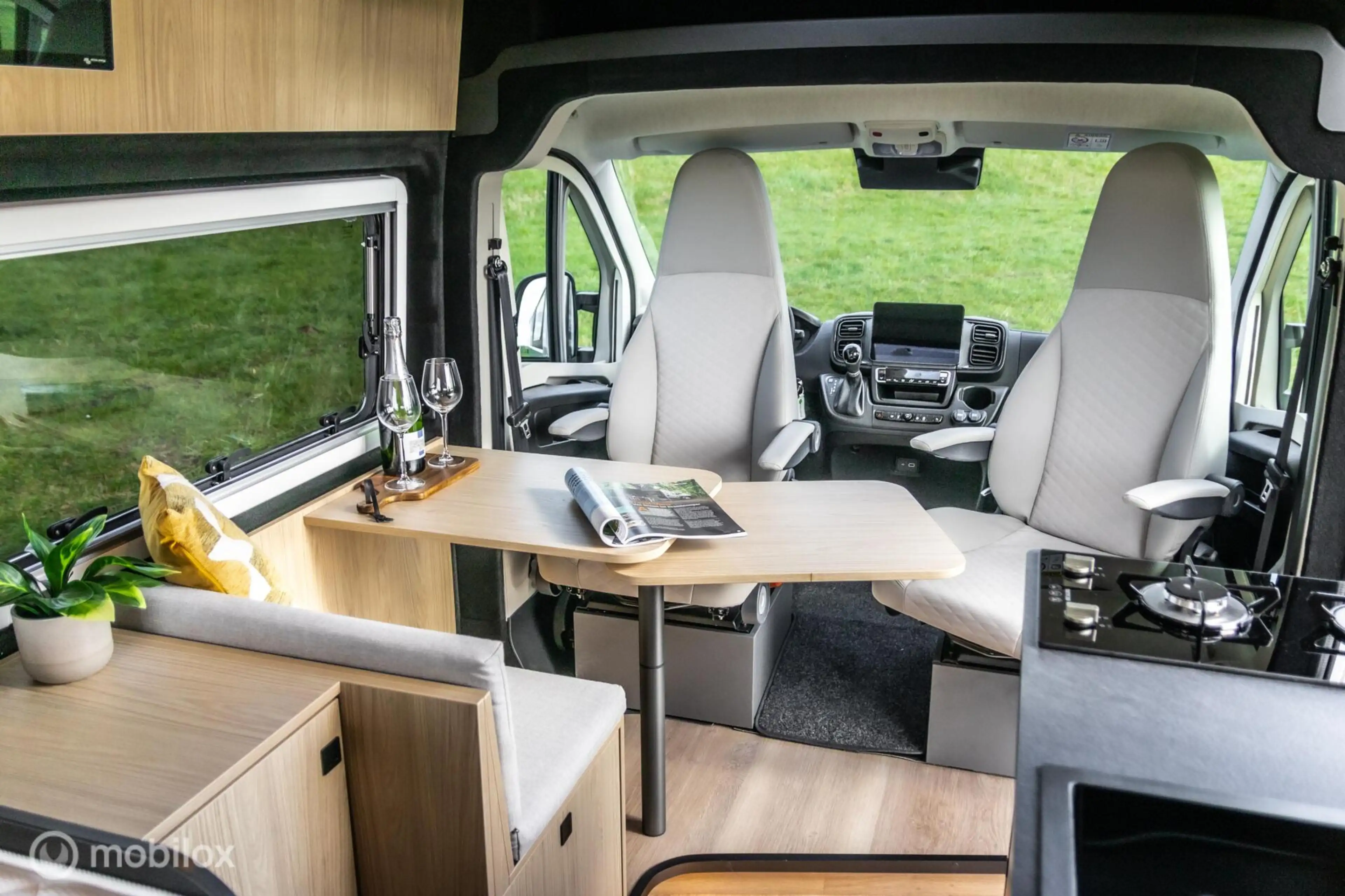 Peugeot Boxer Buscamper Travel-Vans — photo 2
