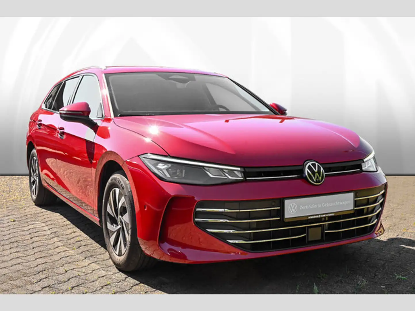 Volkswagen Passat Variant 1.5 eTSI DSG Business Rot - 2