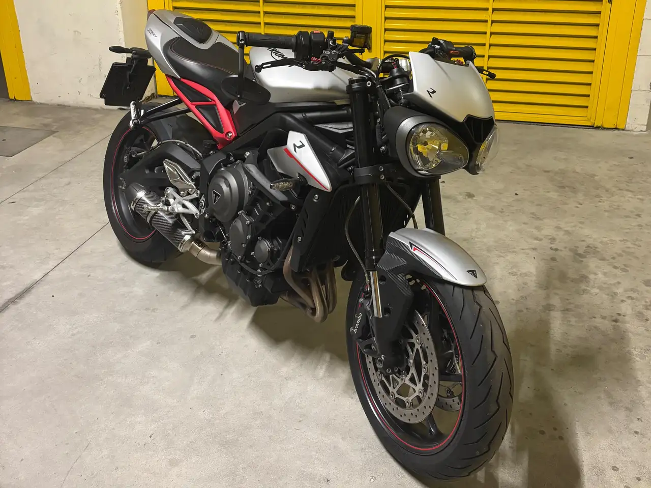 Triumph Street Triple 765