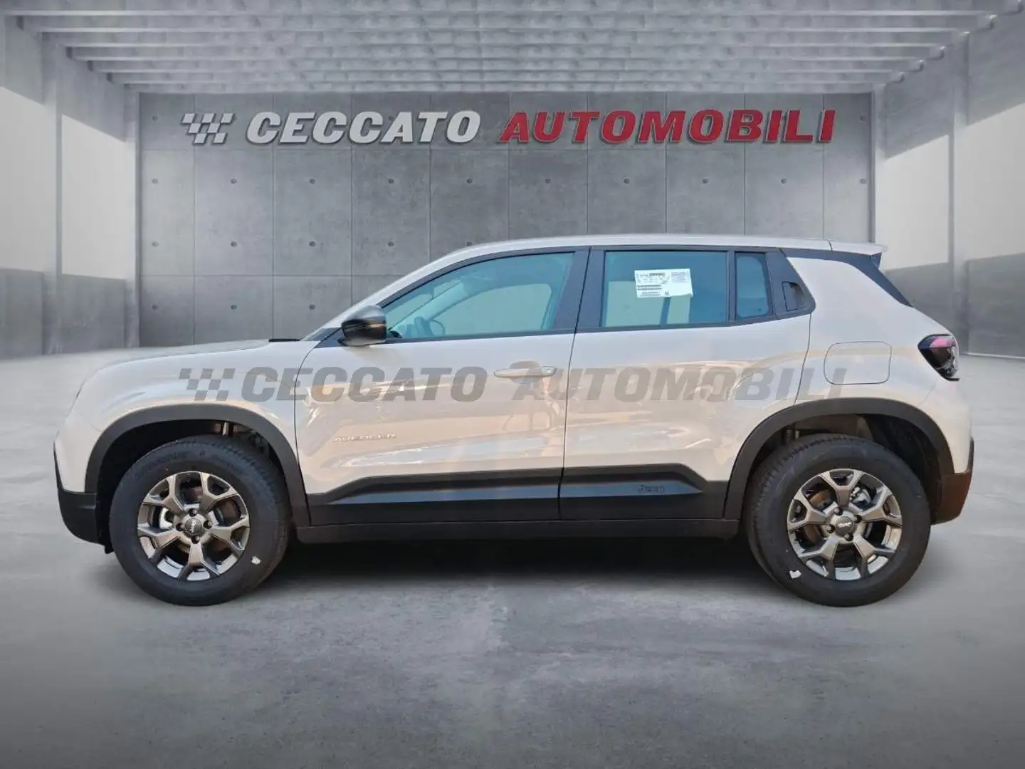 Jeep Avenger Avenger 1.2 turbo Longitude fwd 100cv Grijs - 2