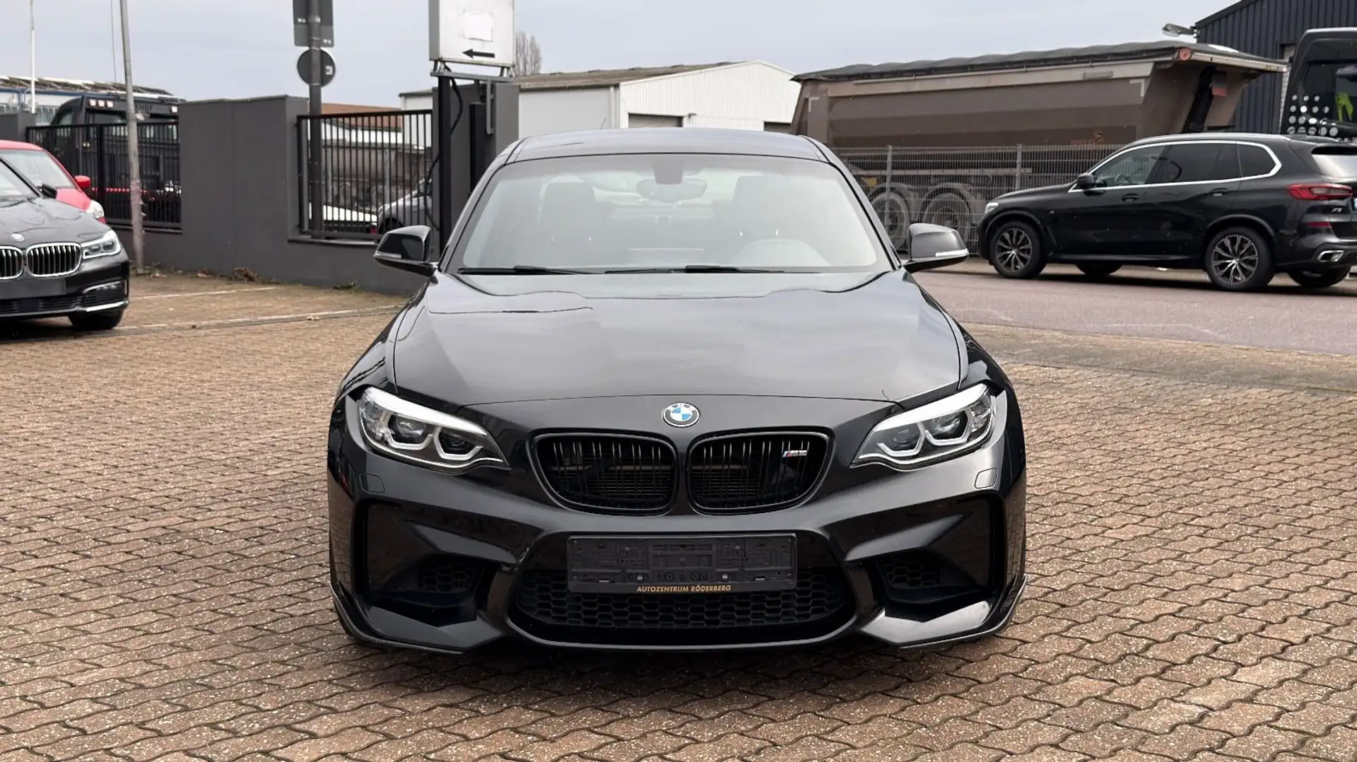 BMW M2 Coupe*FACELIFT*LEDER*LED*KAM*HIFI*SHZ*1.HAND* Schwarz - 2