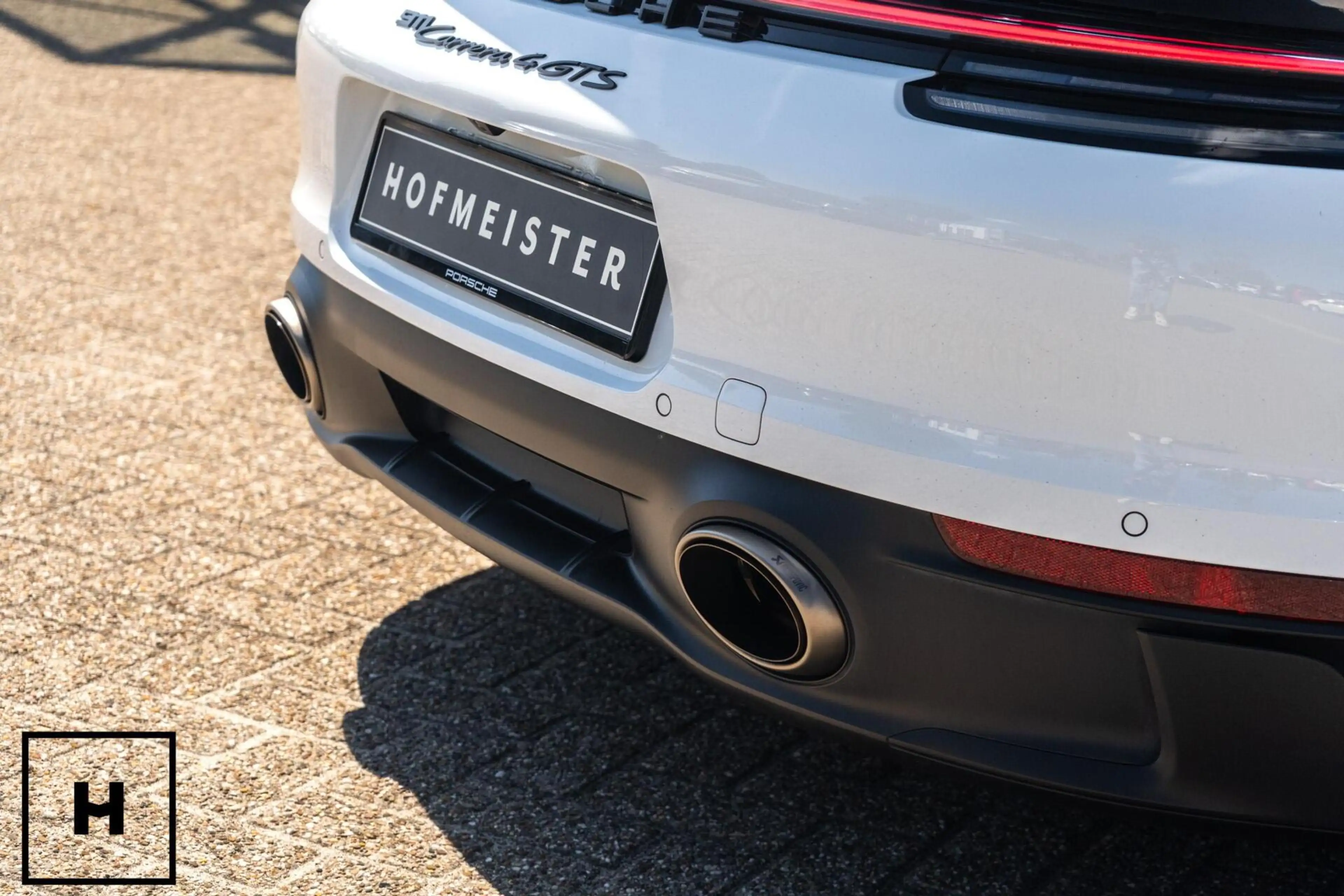 Porsche 992 Cabrio 3.0 Carrera 4 GTS — photo 19