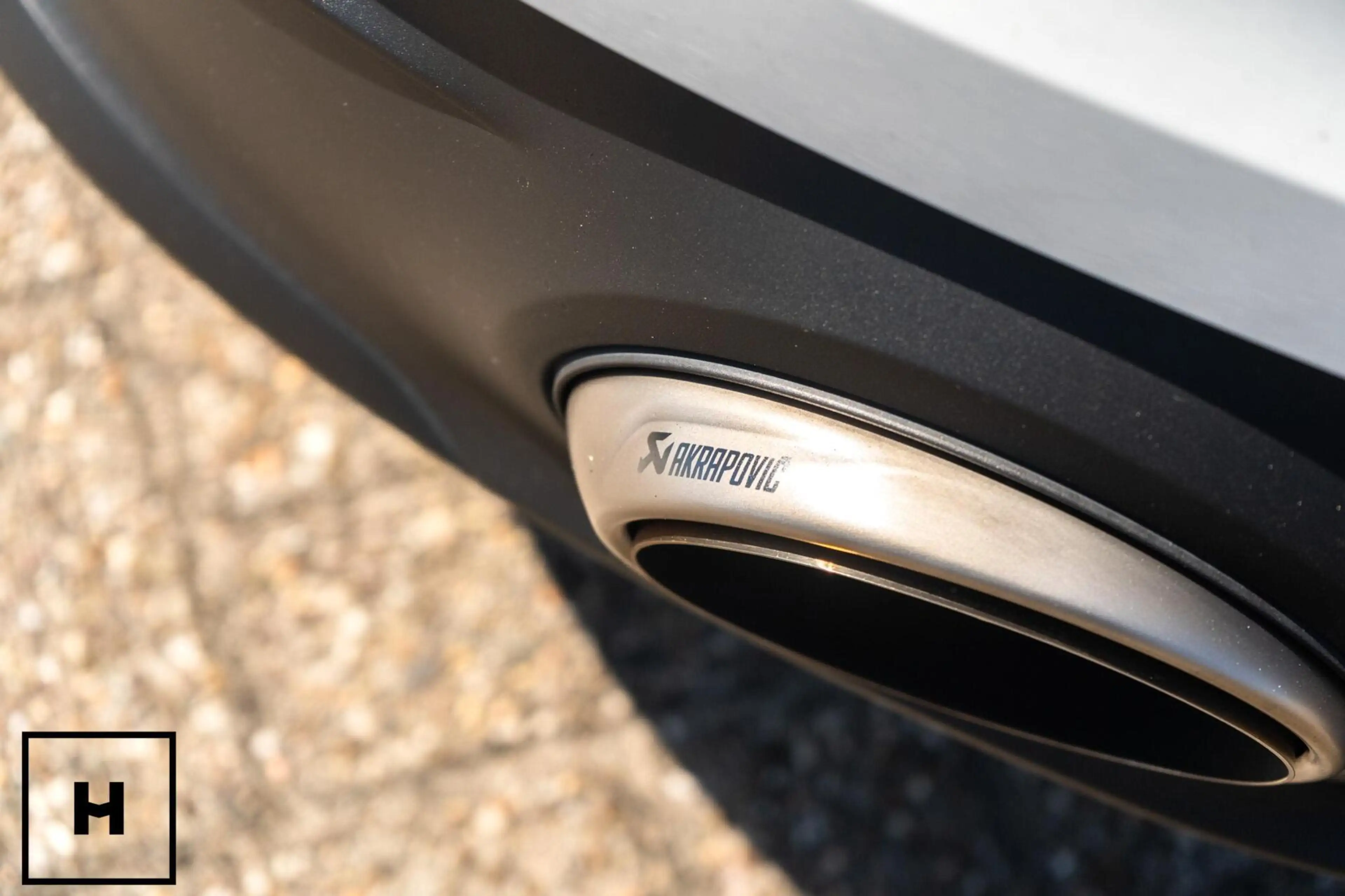 Porsche 992 Cabrio 3.0 Carrera 4 GTS — photo 12