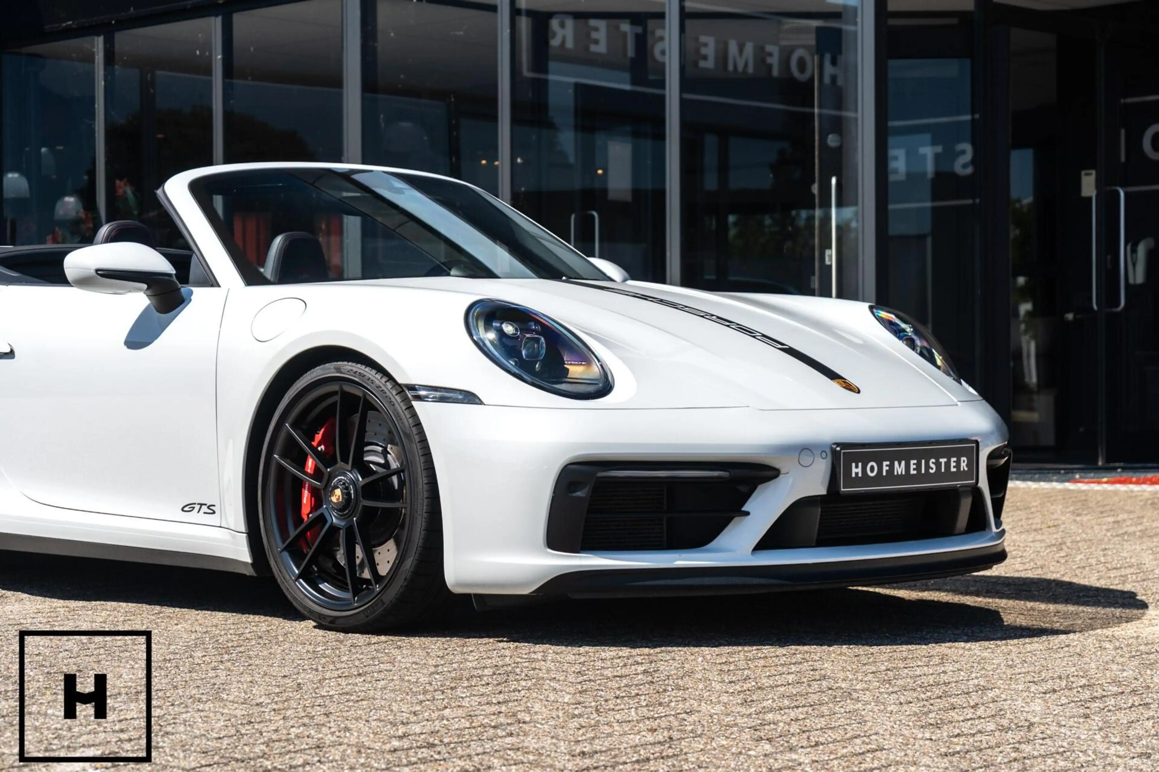 Porsche 992 Cabrio 3.0 Carrera 4 GTS — photo 4