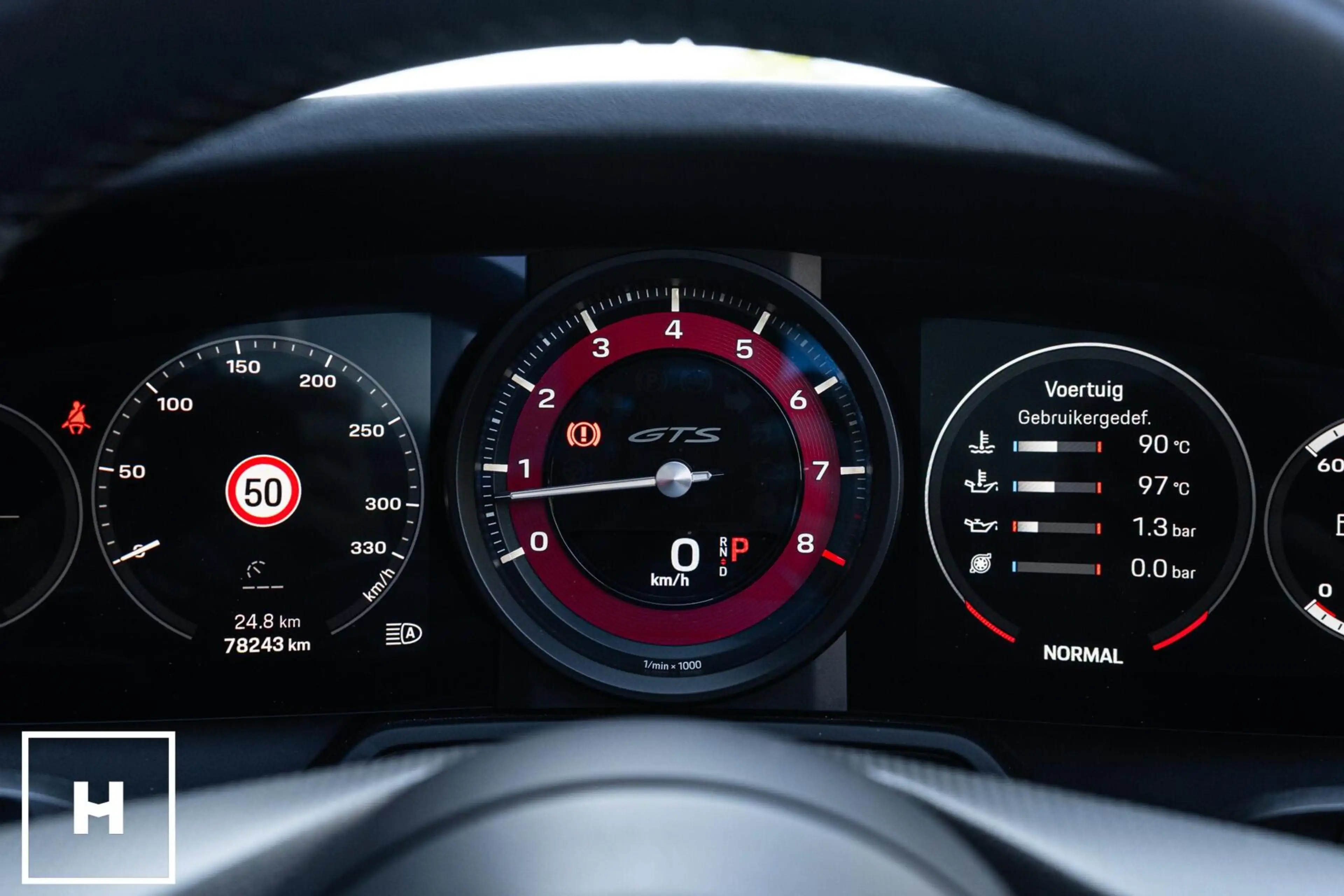 Porsche 992 Cabrio 3.0 Carrera 4 GTS — photo 38