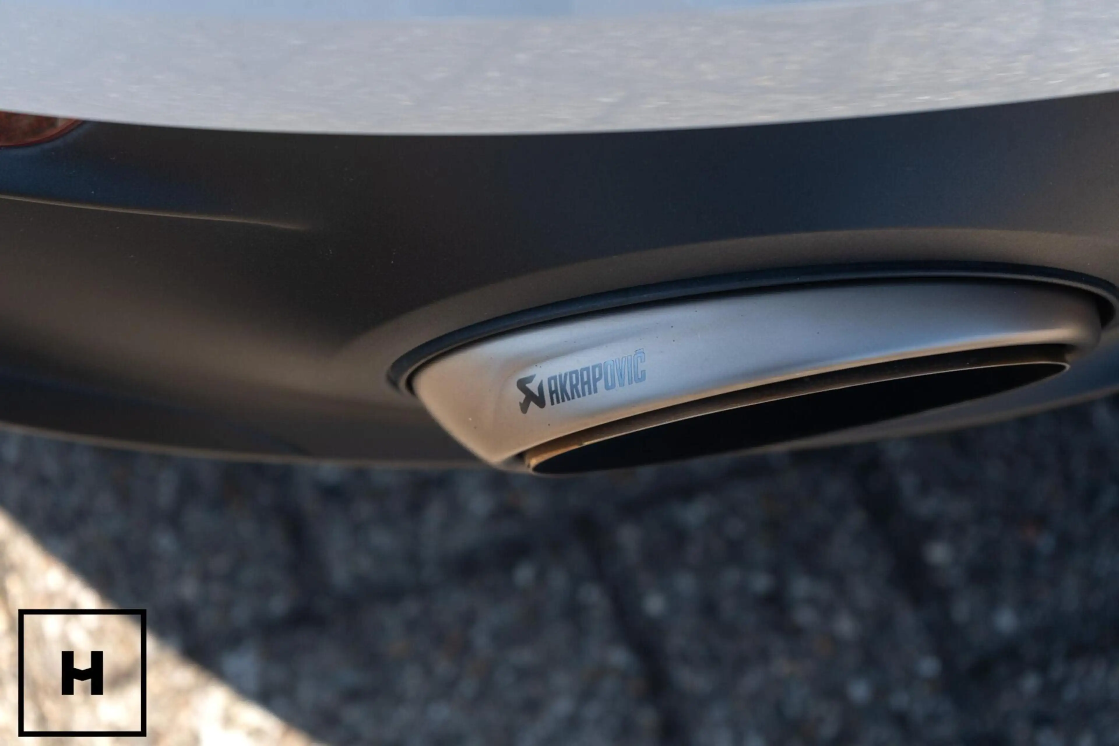 Porsche 992 Cabrio 3.0 Carrera 4 GTS — photo 37