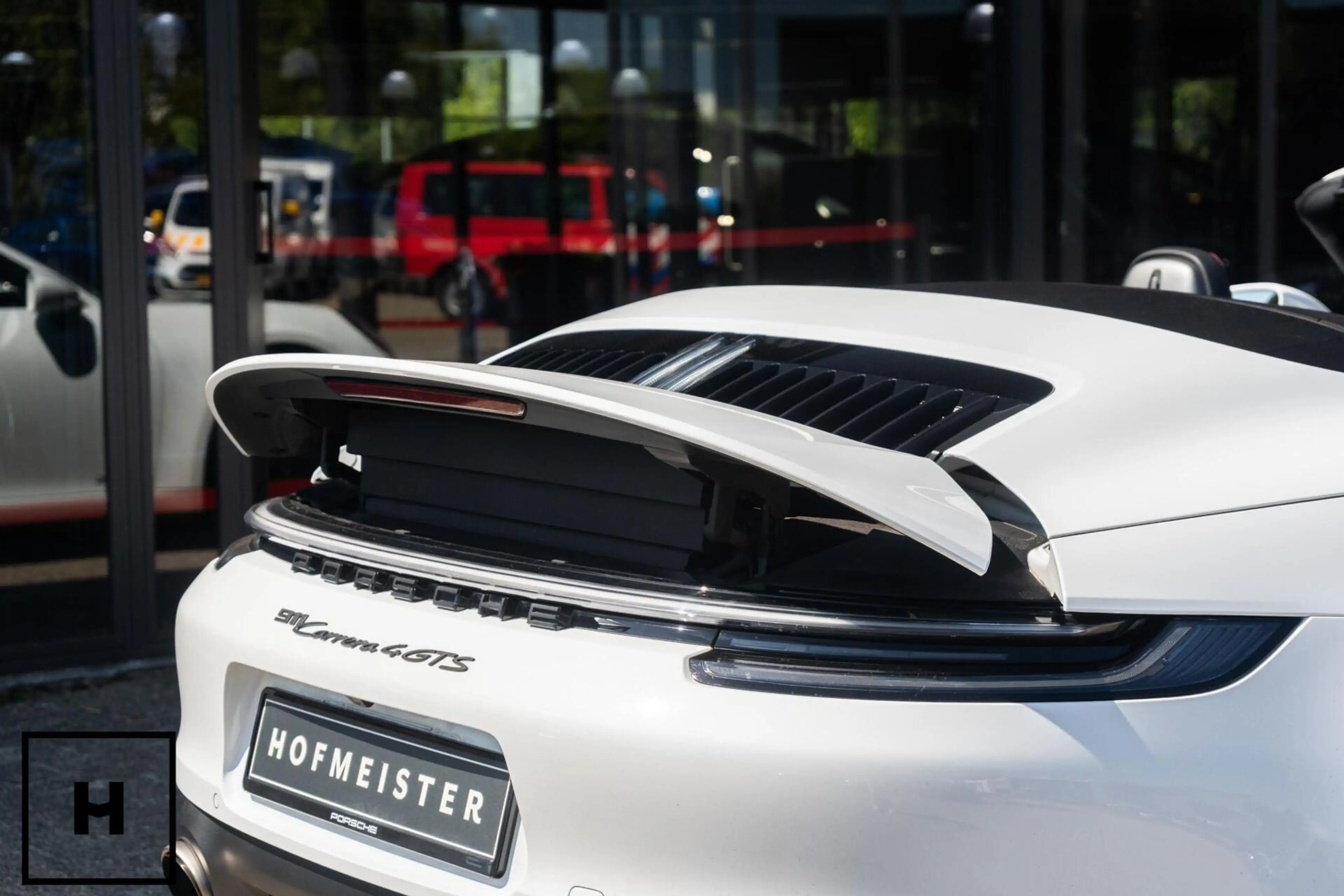 Porsche 992 Cabrio 3.0 Carrera 4 GTS — photo 31