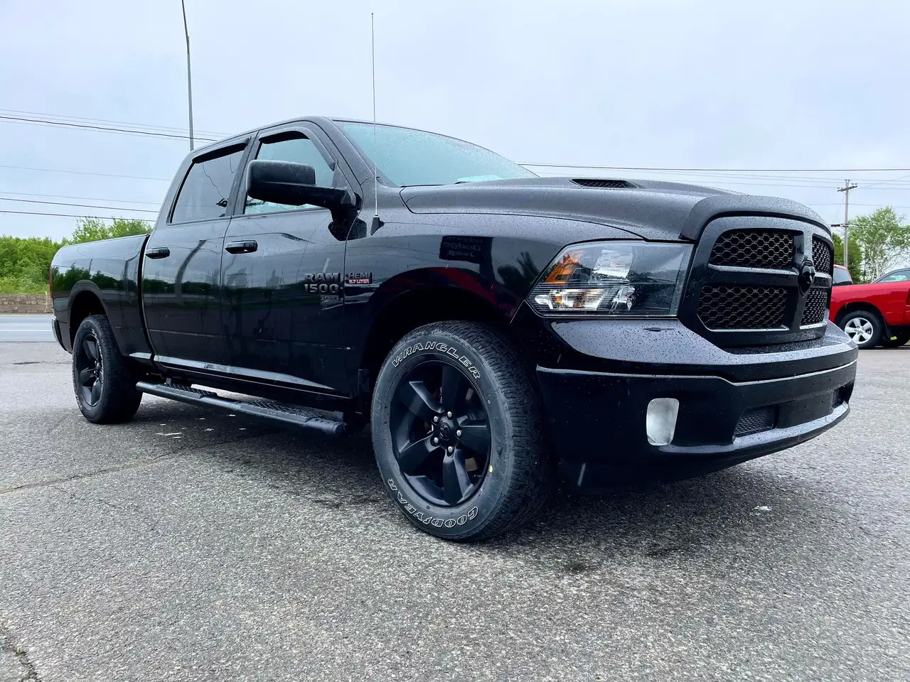 RAM 1500 снимка RAM 1500