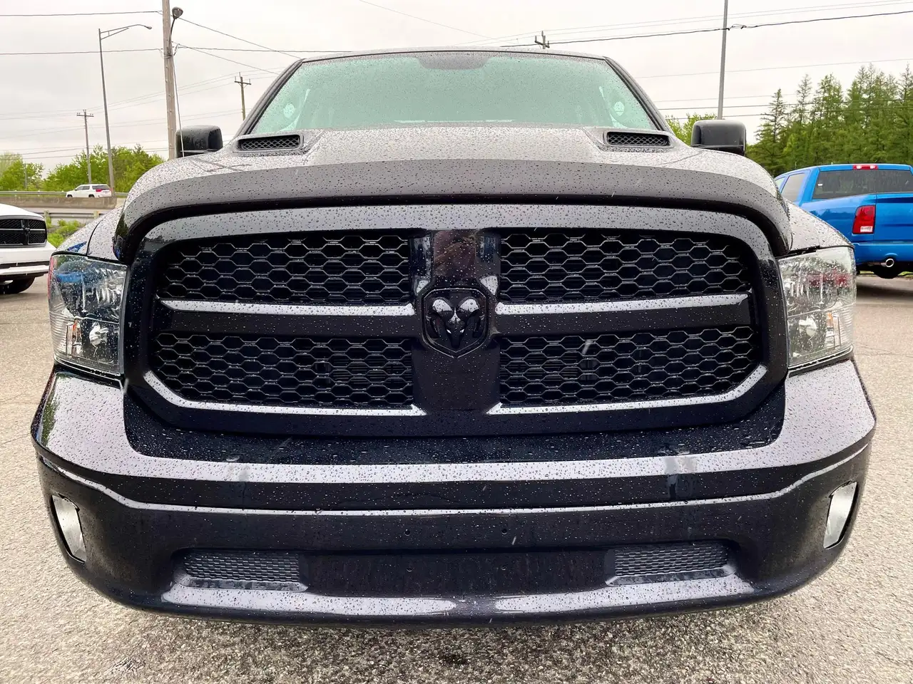 RAM 1500 снимка RAM 1500
