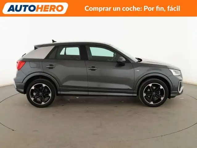Audi Q2 view 7