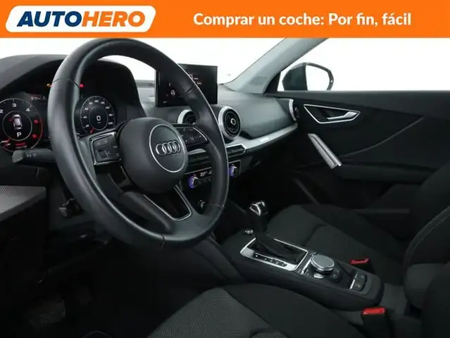 Audi Q2 view 12
