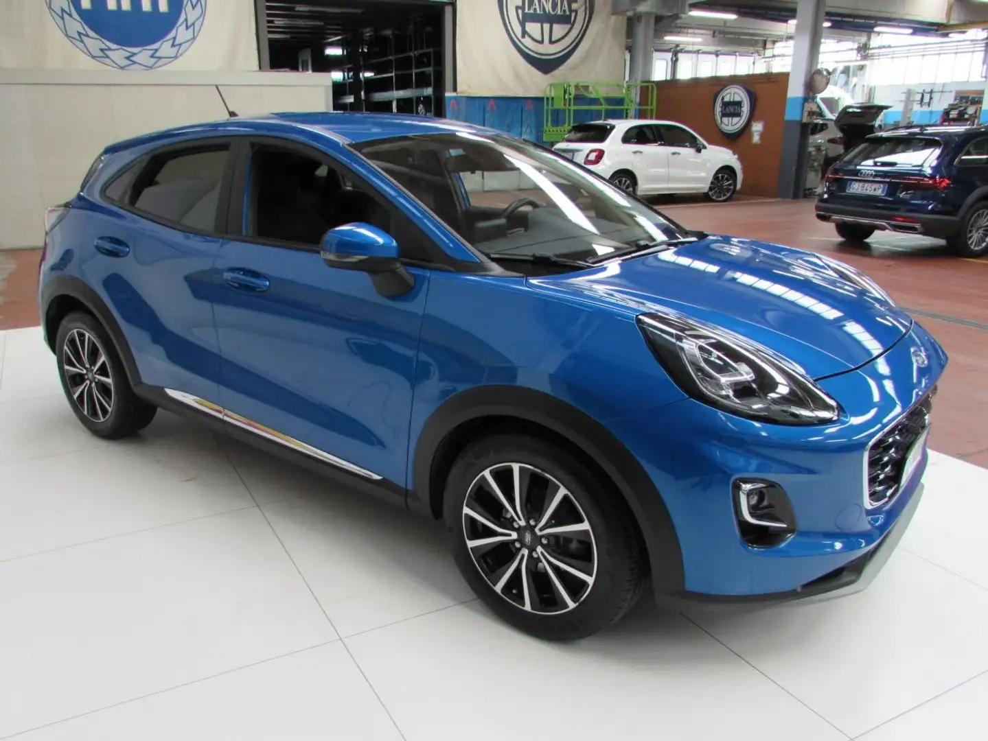 Ford Puma 1.0 EcoBoost Hybrid 125 CV S&S Titanium Blu/Azzurro - 2