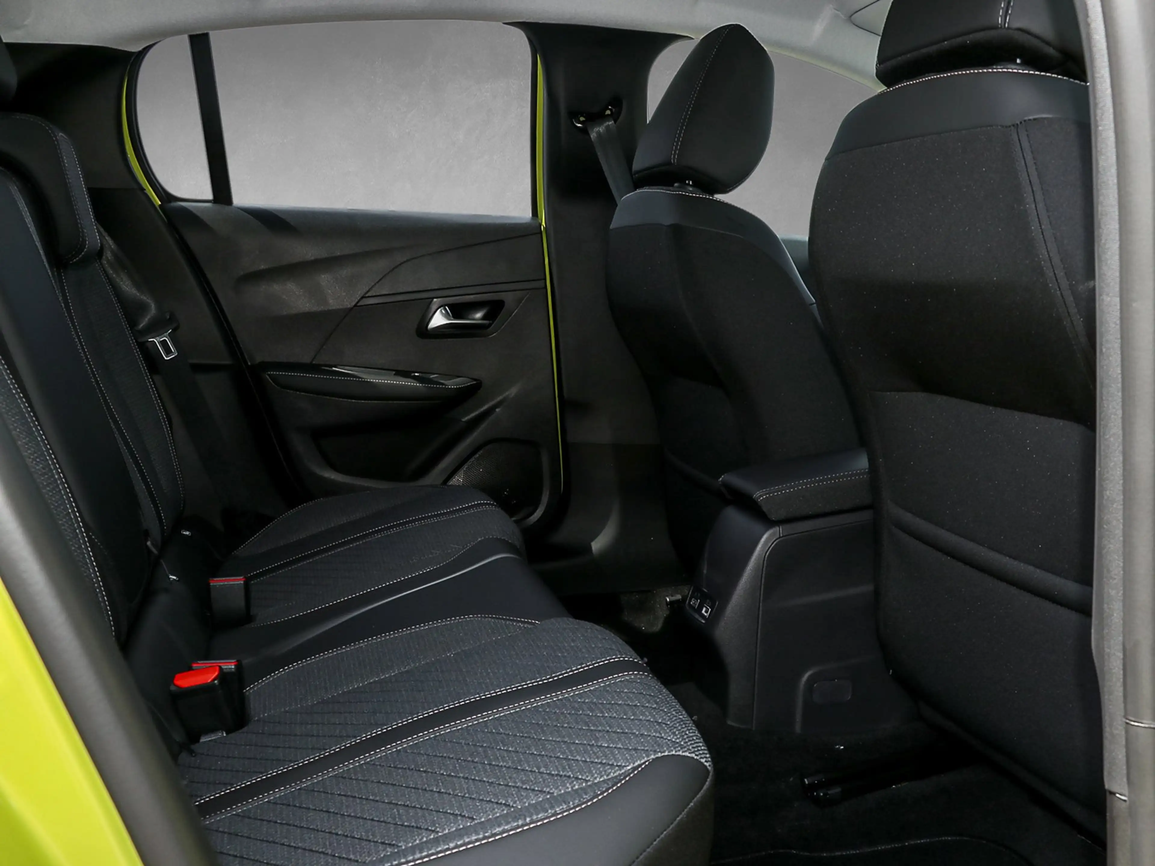 Peugeot 208 ALLURE TURBO 100 360/Kam./LED/Navi/PDC/SHZ — photo 7