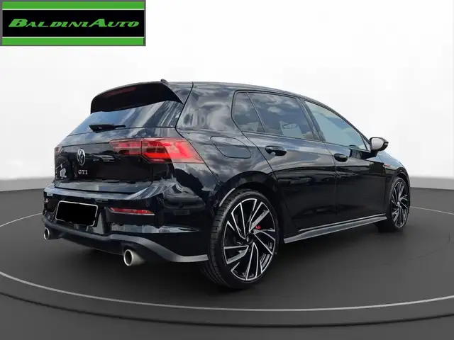 Volkswagen Golf view 6