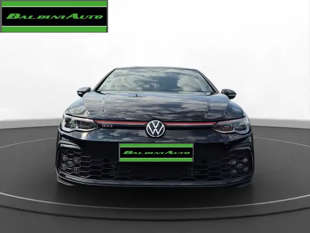 Volkswagen Golf view 2