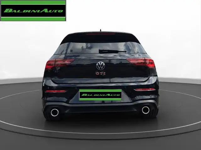 Volkswagen Golf view 5