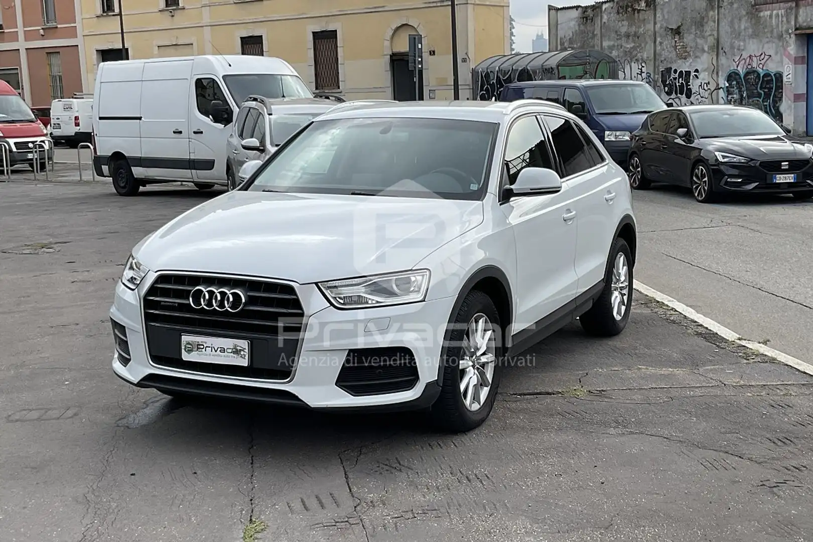 Audi Q3 Q3 2.0 TDI 150 CV quattro S tronic Business Blanc - 1