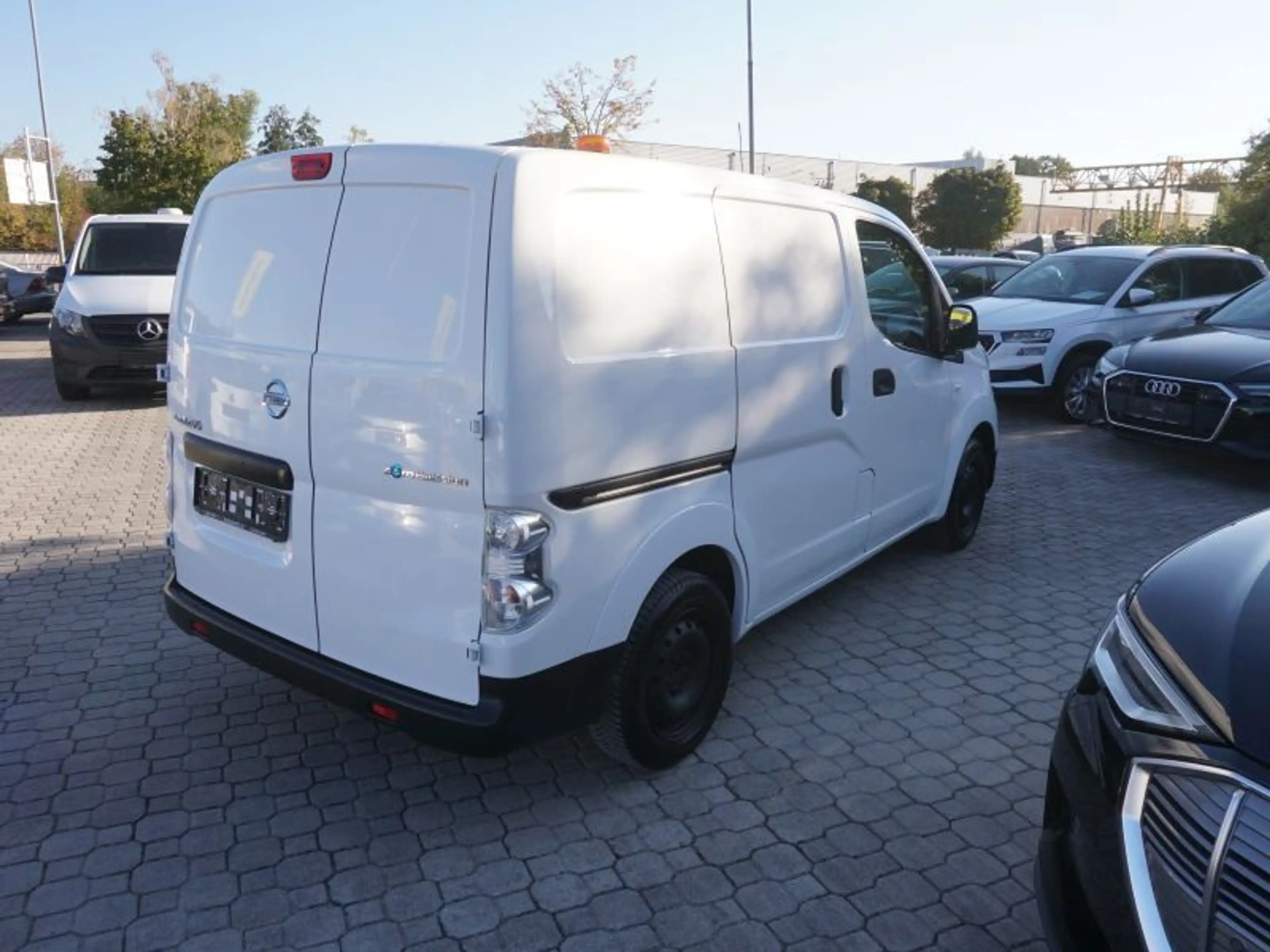 Nissan E-NV200 Kasten Comfort *KLIMA+KAMERA* — photo 4