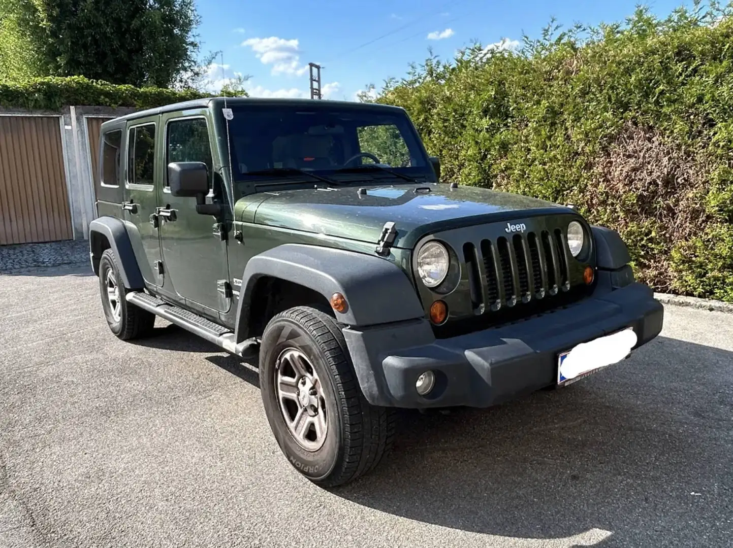 Jeep Wrangler Wrangler Unlimited Sport Plus 2,8 CRD HT Aut. Unlimited Sport Plus Grün - 1