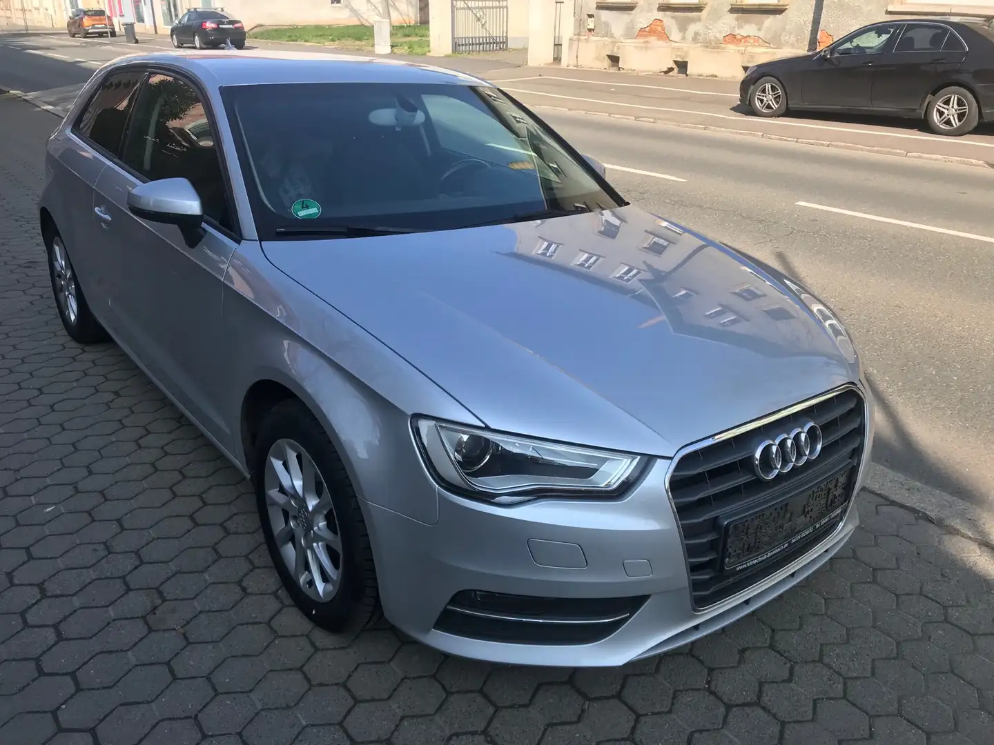 Audi A3 1.2 TFSI Attraction Argento - 2