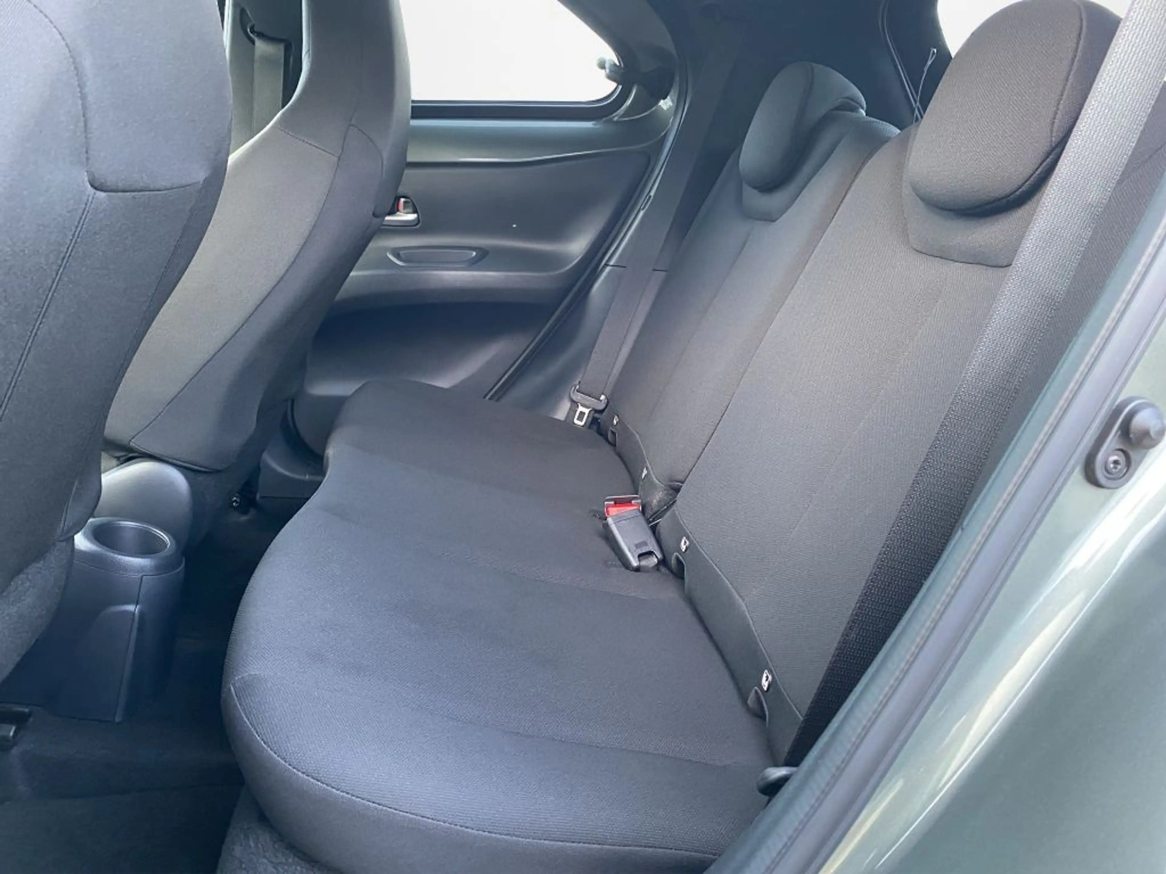 Toyota Aygo X Pulse *Allwetter+Carplay+AndroidAuto* — photo 12