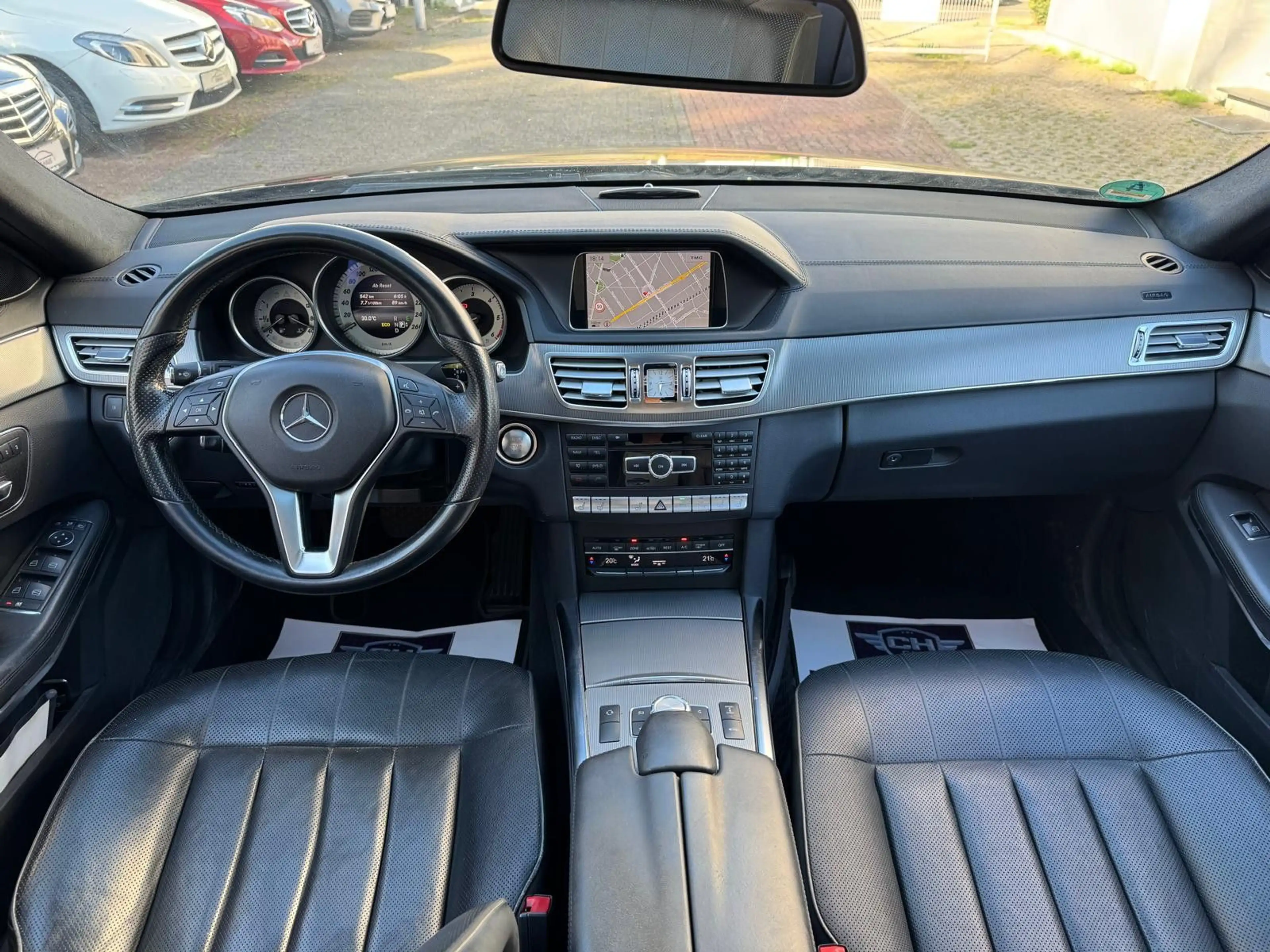 Mercedes-Benz E 350 T BlueTec Avantgarde * Aus 1. Hand * — photo 12