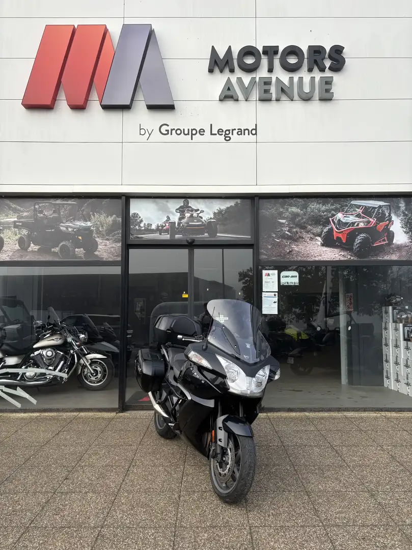 Triumph Trophy Negru - 2