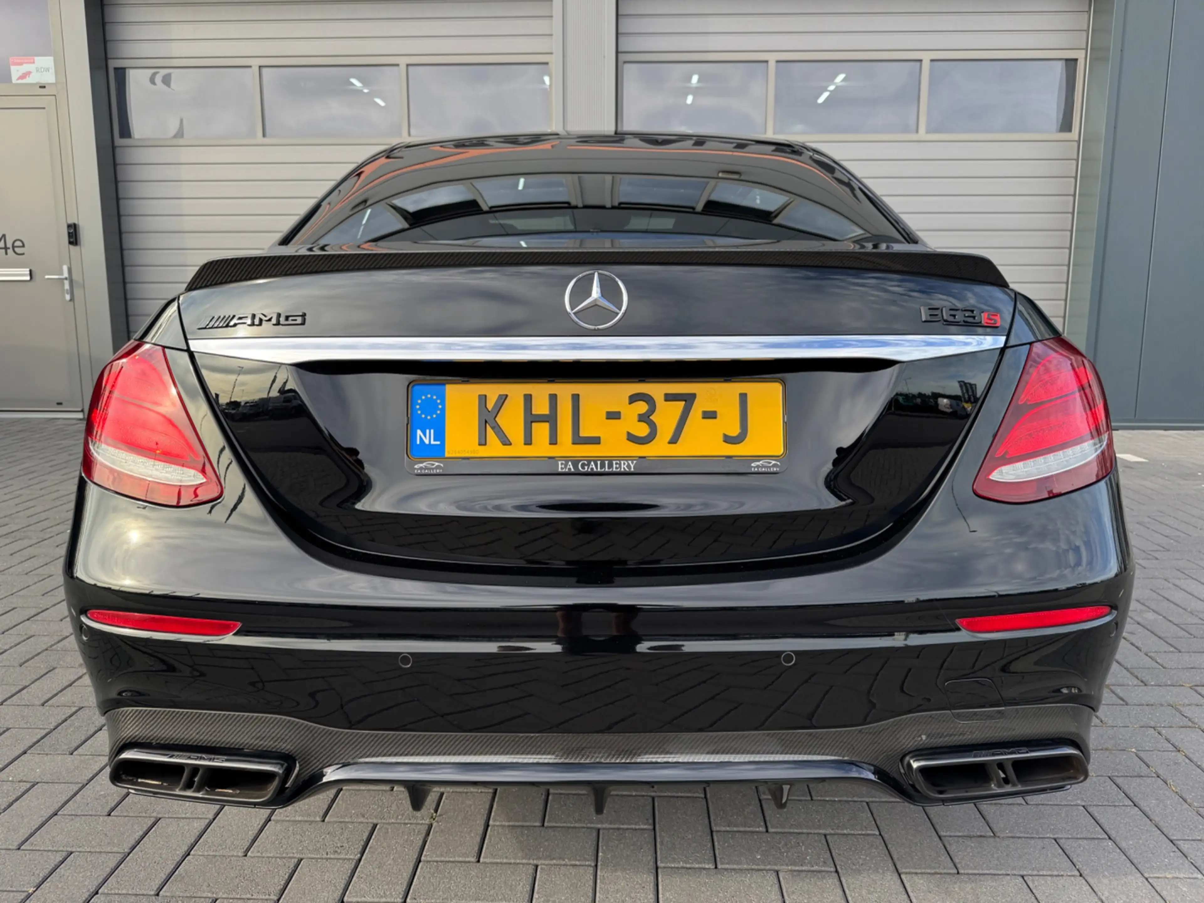 Mercedes-Benz E 63 AMG S 4MATIC+ Carbon BOMVOL — photo 27