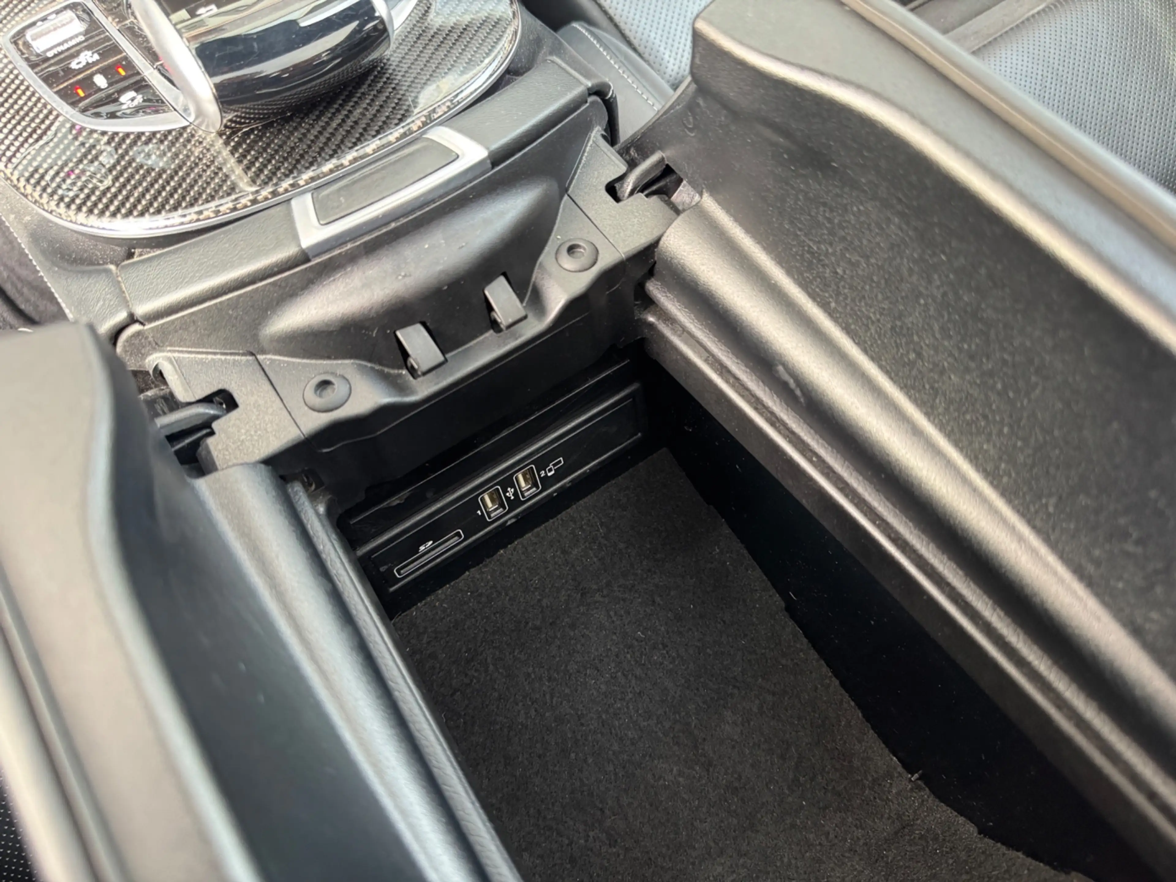 Mercedes-Benz E 63 AMG S 4MATIC+ Carbon BOMVOL — photo 48