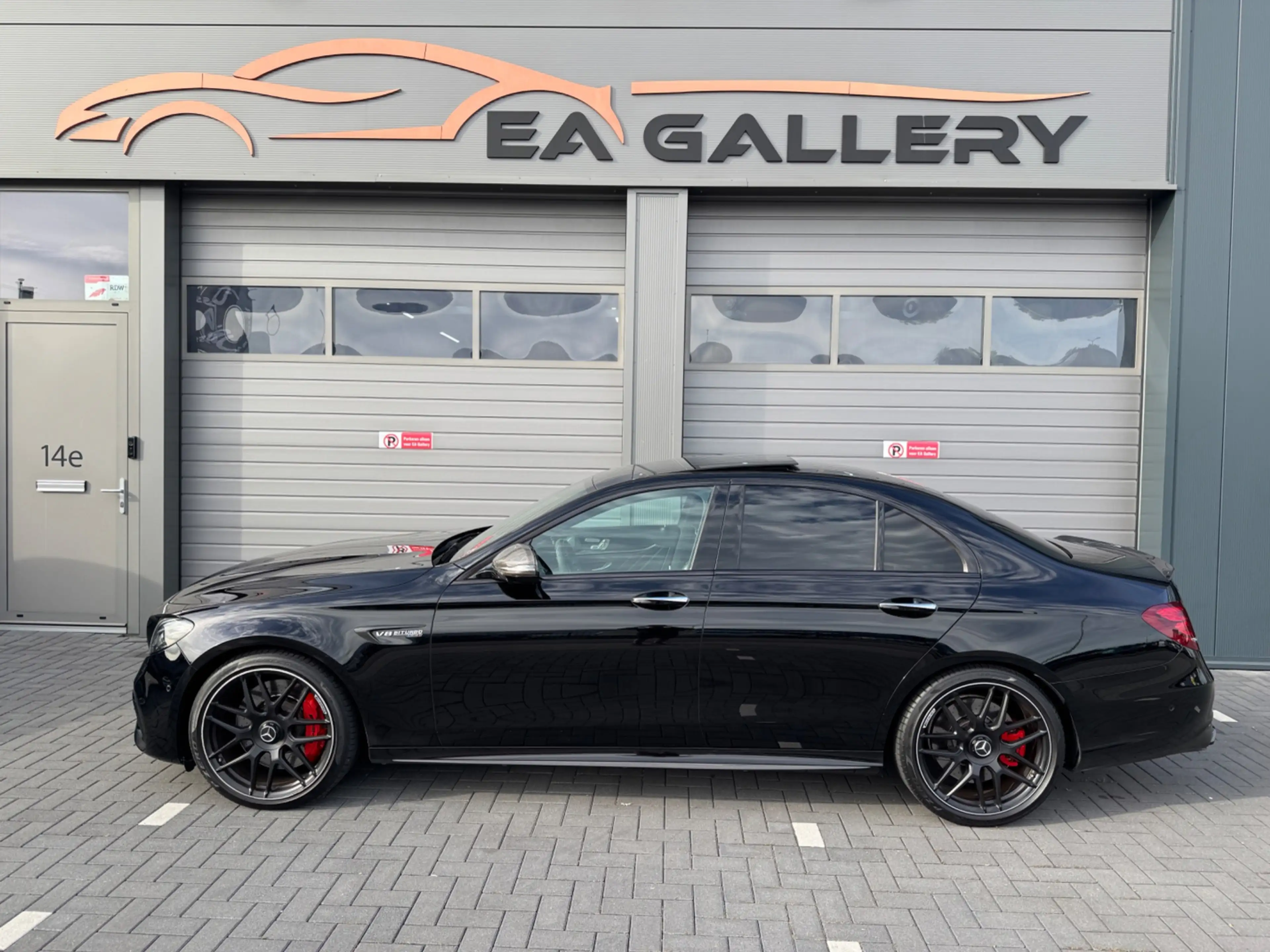 Mercedes-Benz E 63 AMG S 4MATIC+ Carbon BOMVOL — photo 8