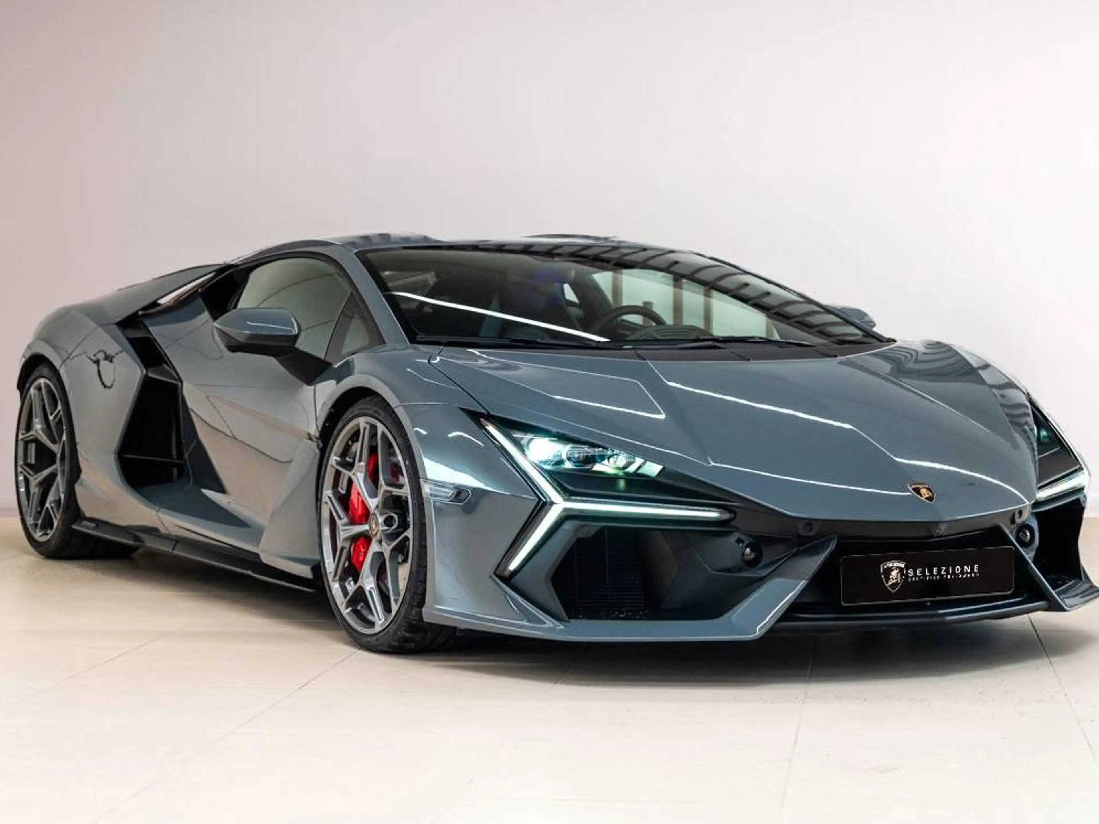 Lamborghini Revuelto Revuelto PHEV 6.5i V12