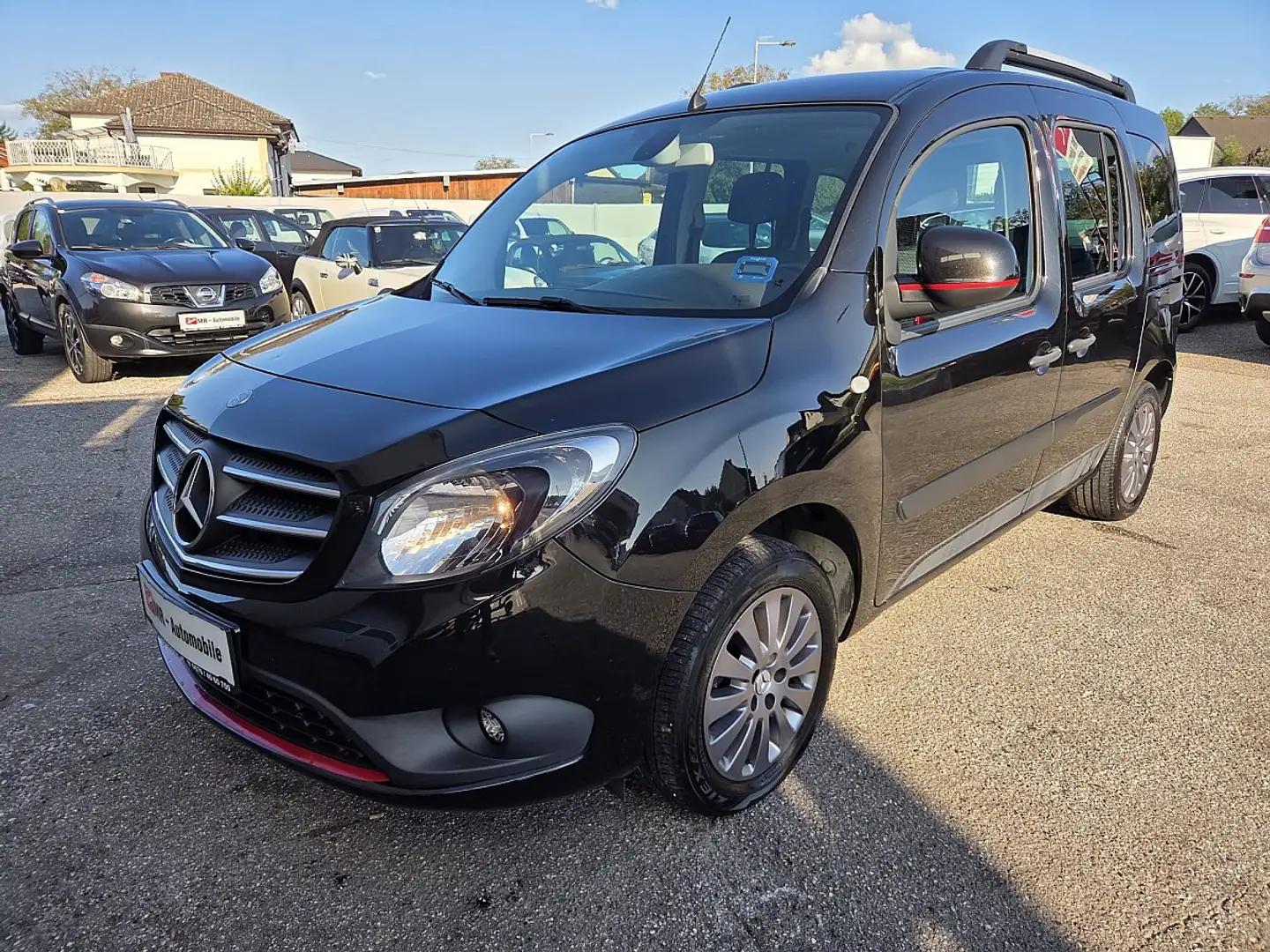 Mercedes-Benz Citan Tourer 111 CDI lang Schwarz - 2