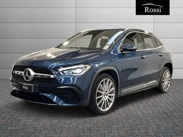Mercedes-Benz GLA 250 e plug-in hybrid(e eq-power) Premium auto