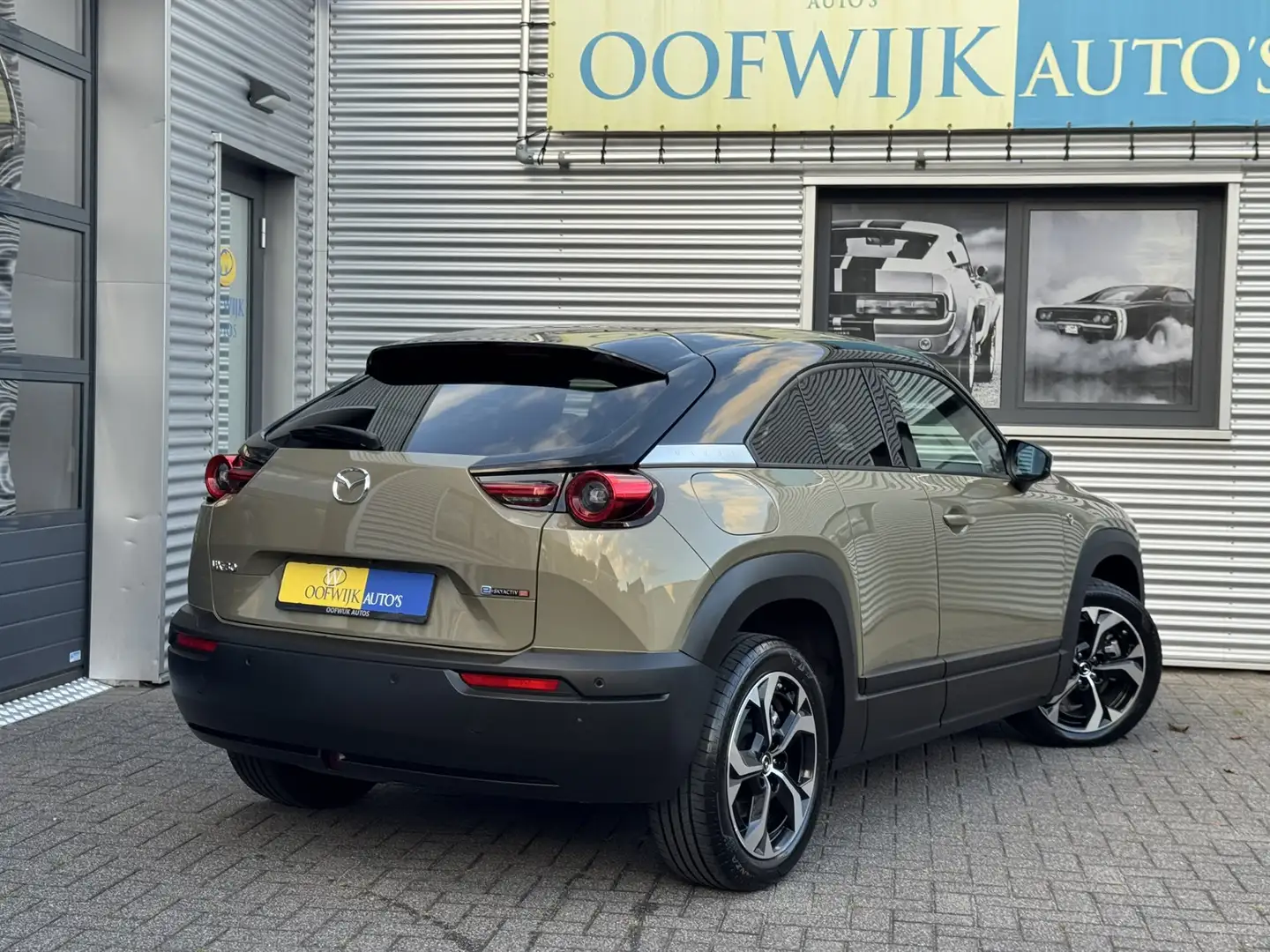 Mazda MX-30 e-SkyActiv R-EV 170 Makoto Clima Navi 360 Camera L Bruin - 2