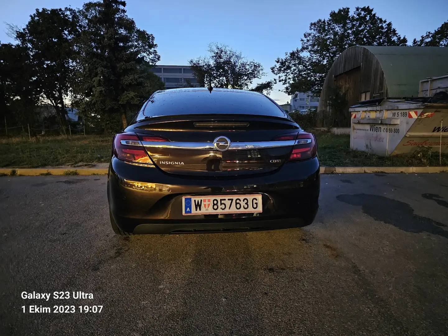 Opel Insignia 2.0 CDTI Sports Tourer Aut. Business Edition Braun - 2