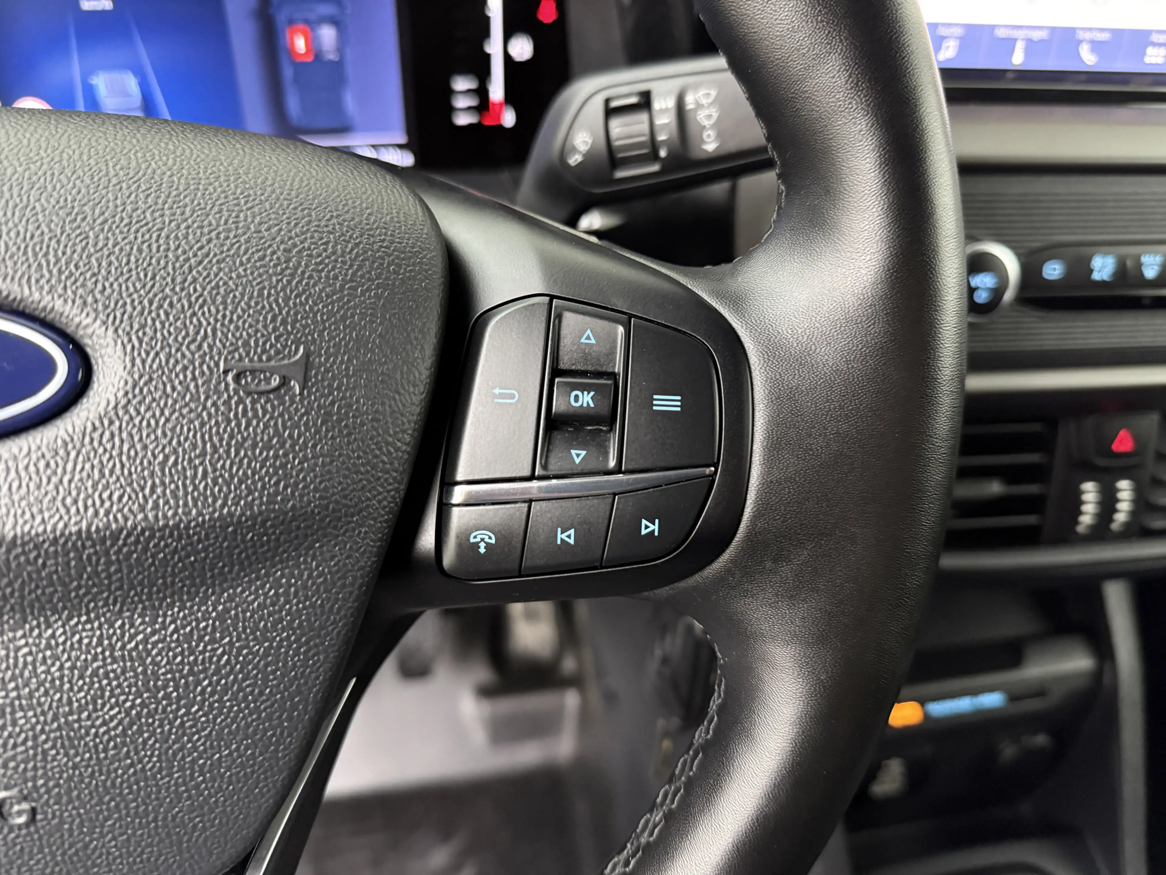 Ford Transit Courier Ecoblue | Navigatie | Camera | Airco | Cruise — photo 16