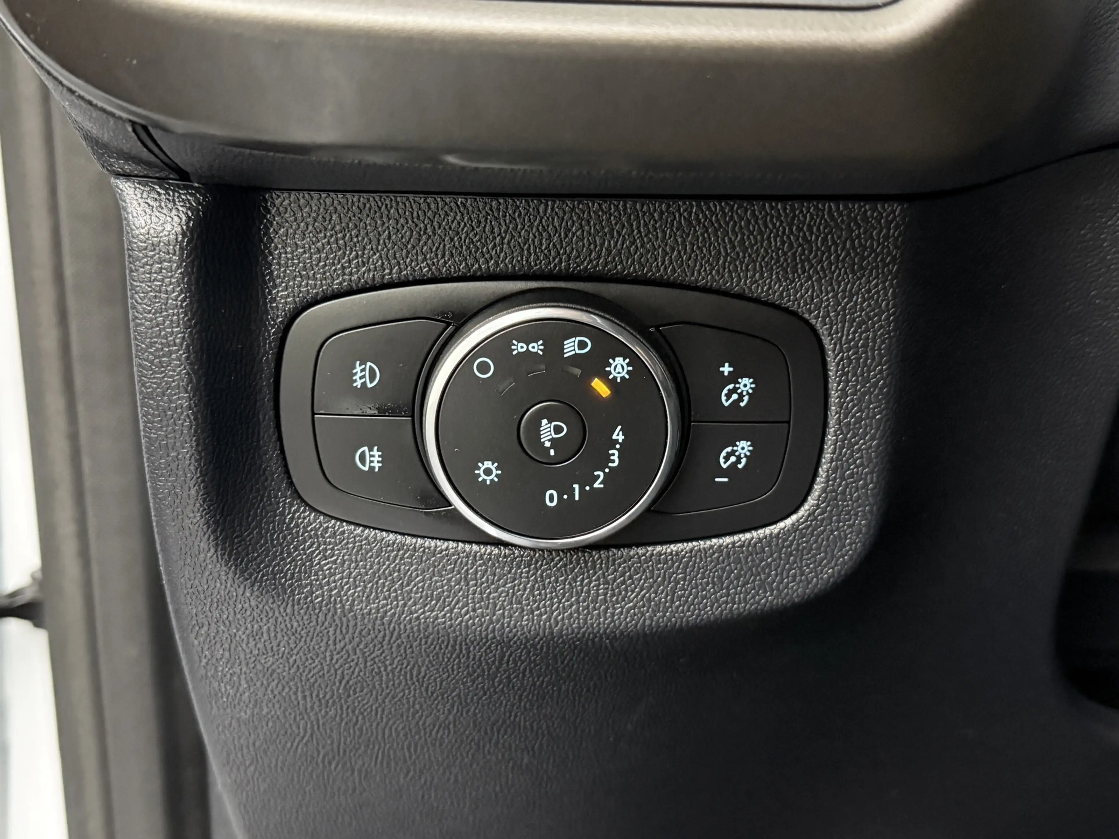 Ford Transit Courier Ecoblue | Navigatie | Camera | Airco | Cruise — photo 22